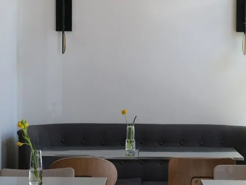 Restaurants 