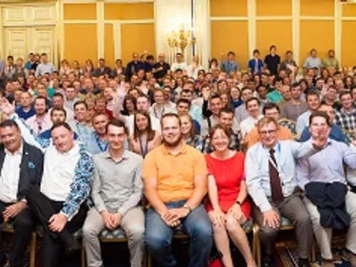 All Hands meeting 1000+