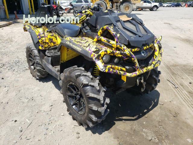 CAN-AM OUTLANDER 2019 two tone  gas  41152162 3JBLWAX46KJ000857 3JBLWAX46KJ000857 photo #1