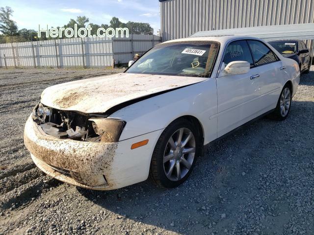 null white  gas JNKAY41EX3M006253 photo #3