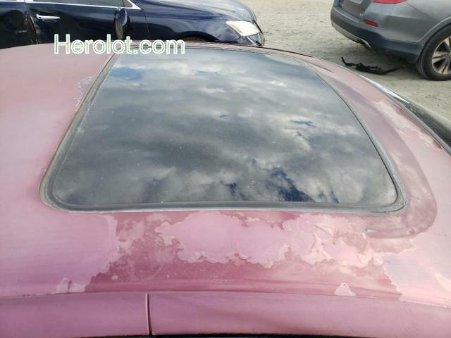 null burgundy  gas 1G8ZG52841Z300151 photo #3