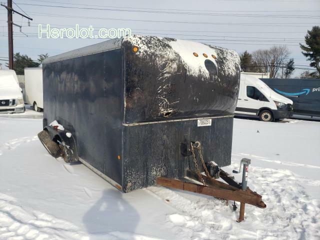 null black   1WC200F29W3039773 photo #1