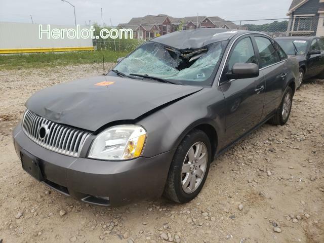 null gray sedan 4d gas 1MEFM401X5G615201 photo #3
