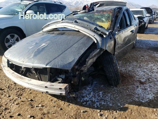 null gray sedan 4d gas 1G6KS54Y94U109963 photo #3