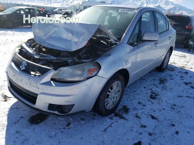 null silver  gas JS2YC5A37C6303316 photo #4