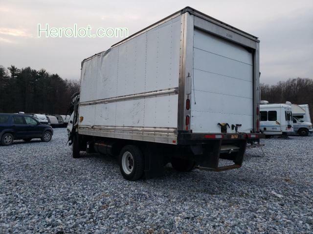 null white  diesel JHHRDM2H6JK004515 photo #4