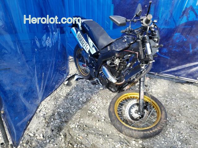 null two tone   LHJPCNBH9LB500320 photo #1