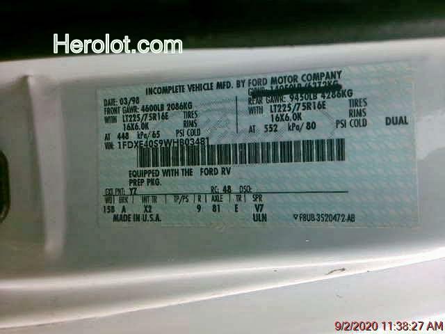 null white motorize gas 1FDXE40S9WHB03481 photo #3