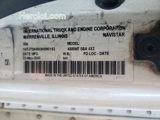 null white conventi diesel 1HTJTSKMX9H090153 photo #3