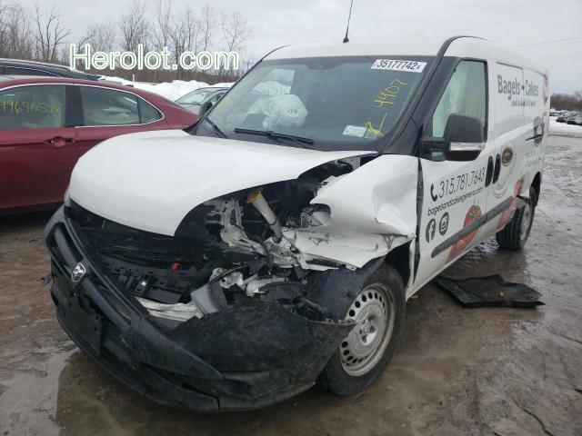 null white  gas ZFBERFAB7H6D60105 photo #4