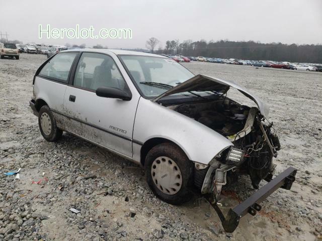 null silver  gas 2C1MR2462N6766129 photo #1