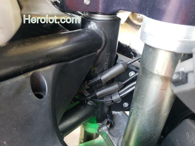 null white  gas ZDM1XBGV7AB012525 photo #3