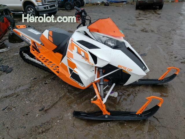 ARTC SNOWMOBILE 2017 orange    36194002 4UF17SNW8HT107129 4UF17SNW8HT107129 photo #1