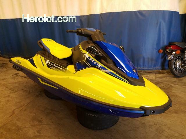 YAMAHA WAVERUNNE 2020 two tone    38124602 USYAMA3806J920 USYAMA3806J920 photo #1