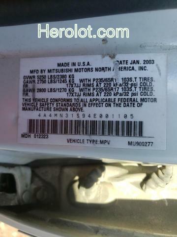 null white 4dr spor gas 4A4MN31S94E001105 photo #3