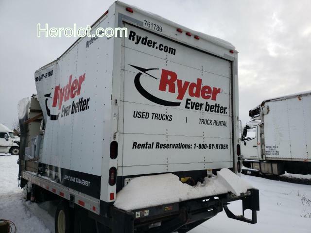 null white  diesel JALC4W167J7007512 photo #4