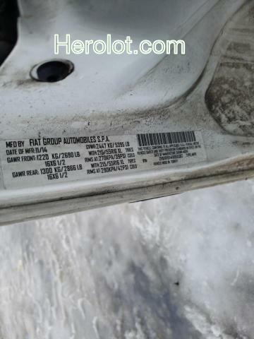 null white sports v gas ZFBERFBT4F6955382 photo #3