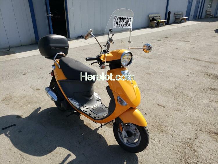 GENUINE SCOOTER CO. BUDDY 125 2009 gold  gas  49389062 RFVPAC20191007417 RFVPAC20191007417 photo #1