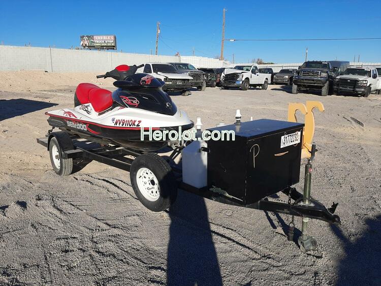 BOMBARDIER SEADOO 2008 red    31772232 YDV28972E808 YDV28972E808 photo #1