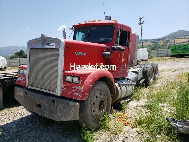 KENWORTH CONSTRUCTI 1985 red tractor diesel  53846432 1XKWD29X8FK327225 1XKWD29X8FK327225 photo #3