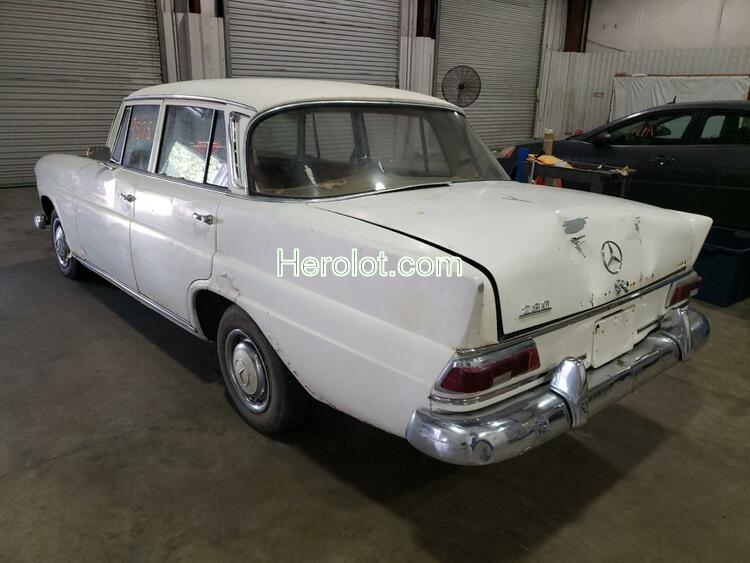 MERCEDES-BENZ 230 1966 white    56695462 11001112010863 11001112010863 photo #4