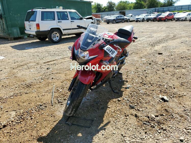 SUZUKI GSX250R M 2020 red  gas  56087472 LC6DN11A2L1100515 LC6DN11A2L1100515 photo #3