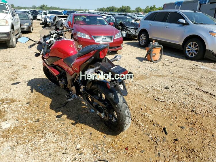 SUZUKI GSX250R M 2020 red  gas  56087472 LC6DN11A2L1100515 LC6DN11A2L1100515 photo #4