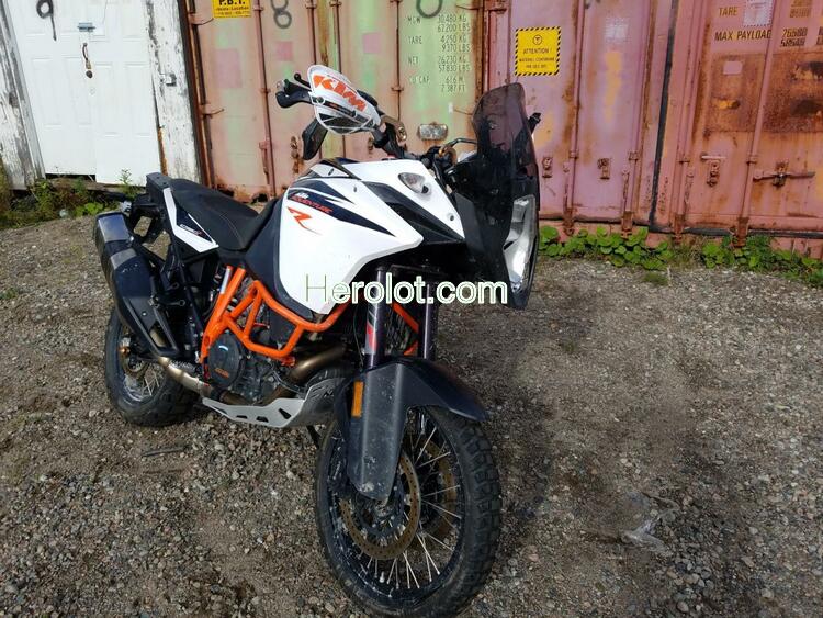 KTM 1090 ADVEN 2018 white  gas  58852882 VBKV49404JM982620 VBKV49404JM982620 photo #1