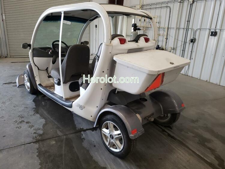 GEM GOLF CART 2000 white  electric  58616732 5ASAG4741YF011223 5ASAG4741YF011223 photo #4