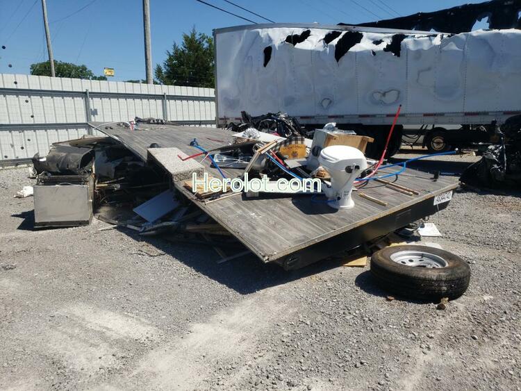 KEYSTONE TRAILER 2000 white    48344742 4YDT17010MT438353 4YDT17010MT438353 photo #1