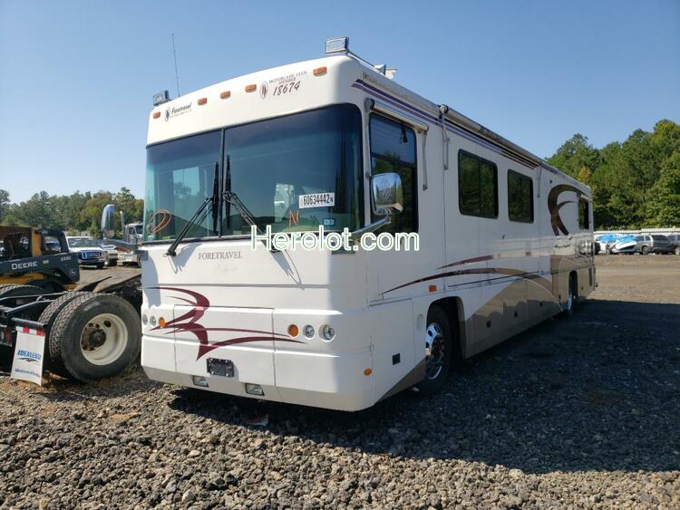 WILDWOOD MOTOR HOME 2001 white    60634442 1F98D540X1N054220 1F98D540X1N054220 photo #3