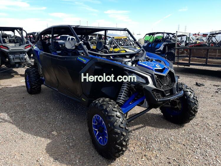 CAN-AM MAVERICK X 2020 blue  gas  64479112 3JBVNAV26LK000012 3JBVNAV26LK000012 photo #1