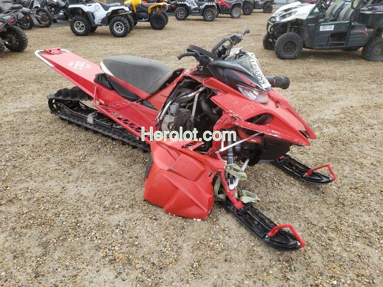 YAMAHA SIDEWINDER 2018 red    65035912 4UF8MT306JT000176 4UF8MT306JT000176 photo #1