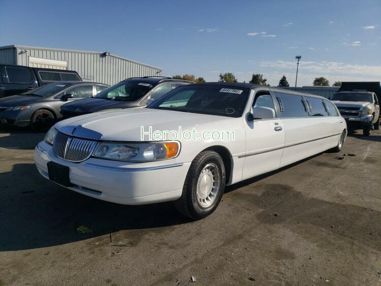 LINCOLN TOWN CAR E 2000 white limousin gas  64427562 1L1FM81W4YY796049 1L1FM81W4YY796049 photo #3