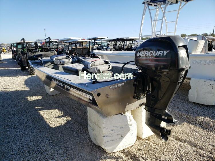 TRAC BOAT ONLY 2015 silver    63729352 BUJ13097J415 BUJ13097J415 photo #4