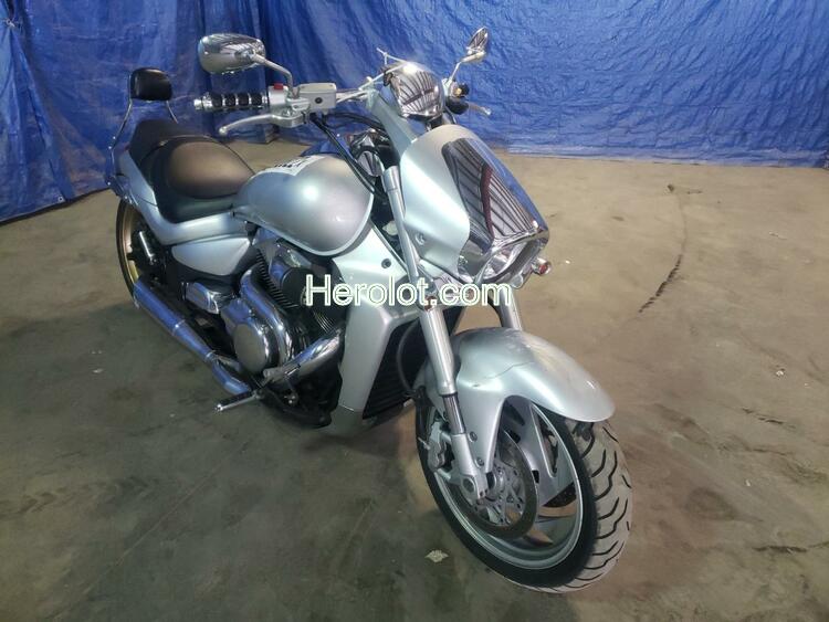 SUZUKI M109R / VZ 2006 silver road/str gas  63362822 JS1VY53A362105204 JS1VY53A362105204 photo #1