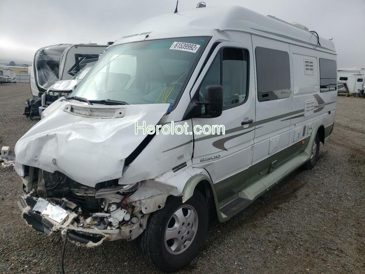 DODGE SPRINTER 2005 white  diesel  61539992 WD2PD744555771393 WD2PD744555771393 photo #3