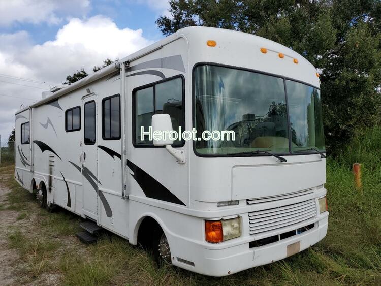 BOUN MOTORHOME 1997 white  gas  63900212 3FCMF53GXVJA17593 3FCMF53GXVJA17593 photo #1