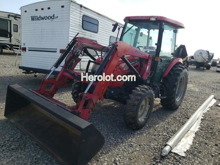 MAHINDRA AND MAHINDRA TRACTOR 2014 red    66318602 61GCF00546 61GCF00546 photo #3