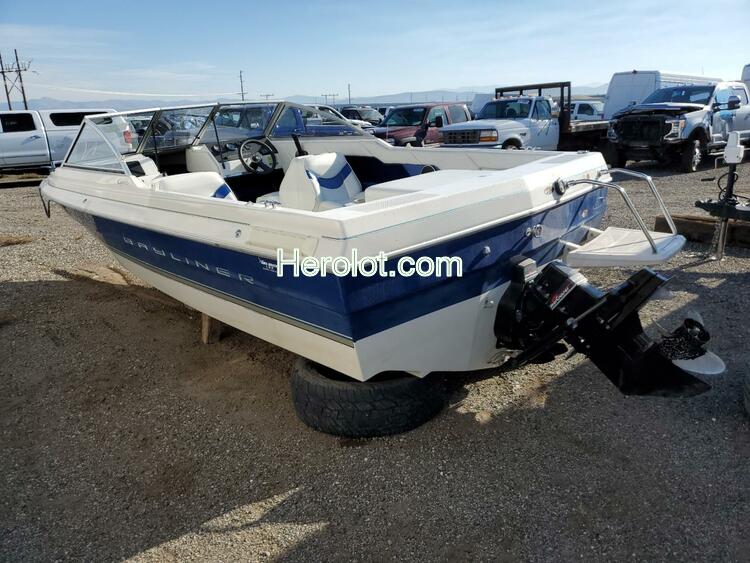 BAYL 20FT BOAT 1998 white    63584012 BL3C88CLA898 BL3C88CLA898 photo #4