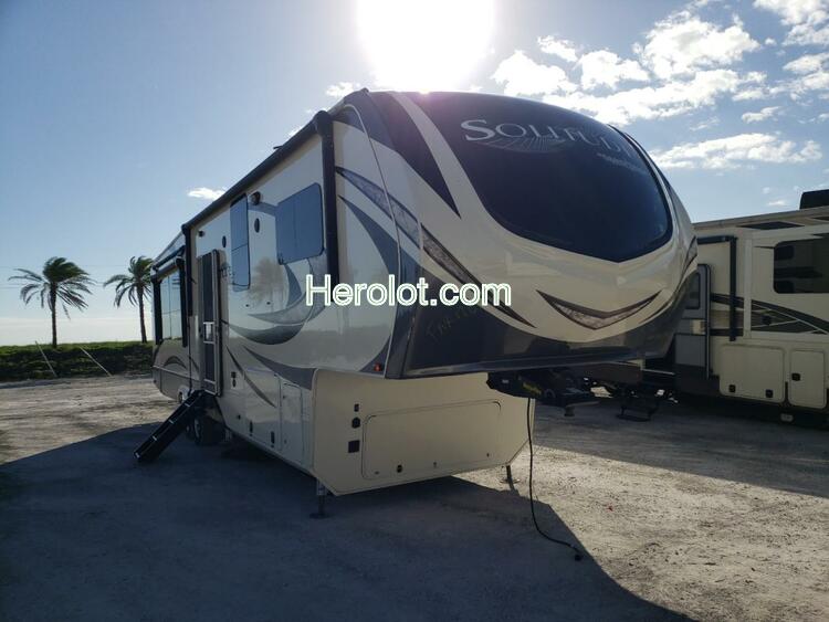 GRAN 5TH WHEEL 2019 beige    63859262 573FS4226K9900080 573FS4226K9900080 photo #1