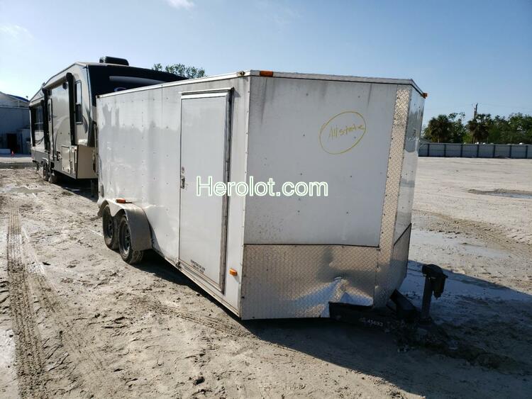 COVE TRAILER 2018 white    64365382 53FBE1626JF045693 53FBE1626JF045693 photo #1