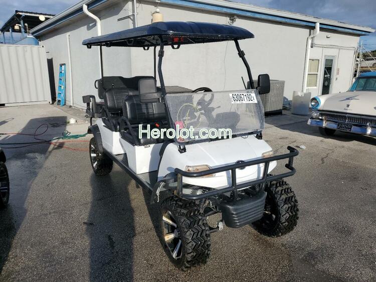 HDK GOLF CART 2022 white    63067192 7MZL40821NC000208 7MZL40821NC000208 photo #1