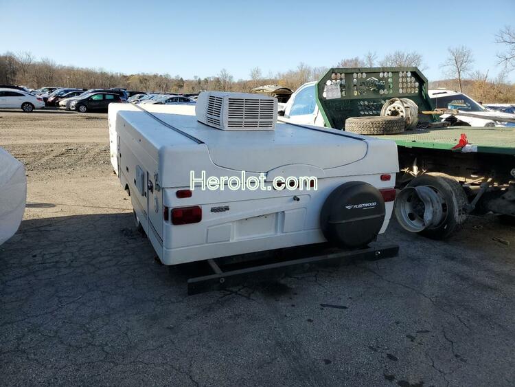 FLEE TRAILER 2006 white    66105122 4CE681H1167288742 4CE681H1167288742 photo #4