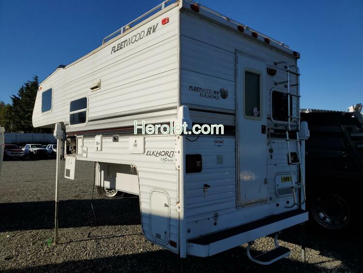 FLEE CAMPER 2001 white    66095212 1EK6K090912301670 1EK6K090912301670 photo #4