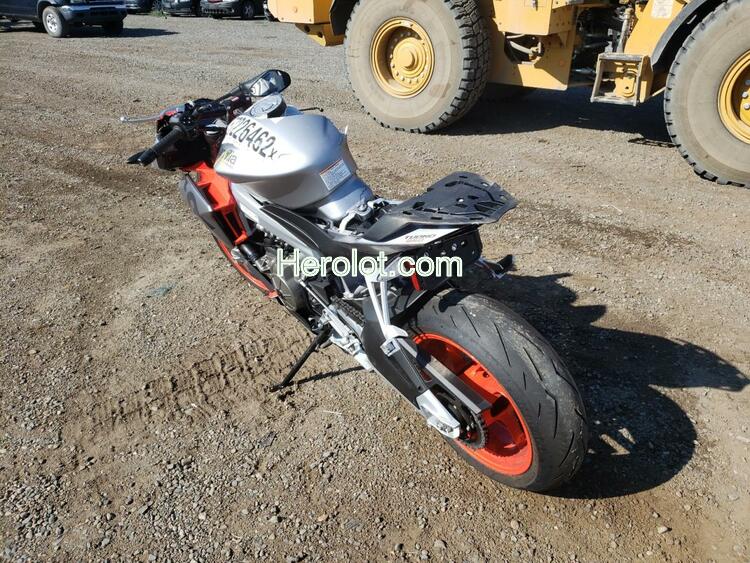 APRILIA TUONO 660 2021 red  gas  57226462 ZD4KSUE06MS000568 ZD4KSUE06MS000568 photo #4