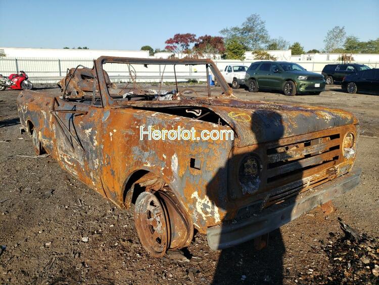 INTERNATIONAL SCOUT 1977 white    62564282 G0092GGD40098 G0092GGD40098 photo #1