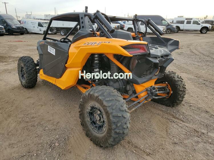 CAN-AM MAVERICK X 2020 orange  gas  70021012 3JBVVAV46LK000755 3JBVVAV46LK000755 photo #4