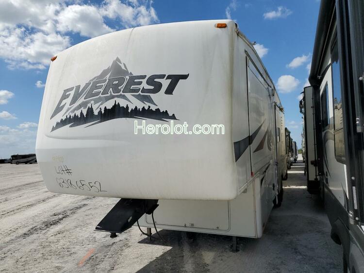 KEYSTONE EVEREST 2005 white    63186552 4YDF323245H483797 4YDF323245H483797 photo #3