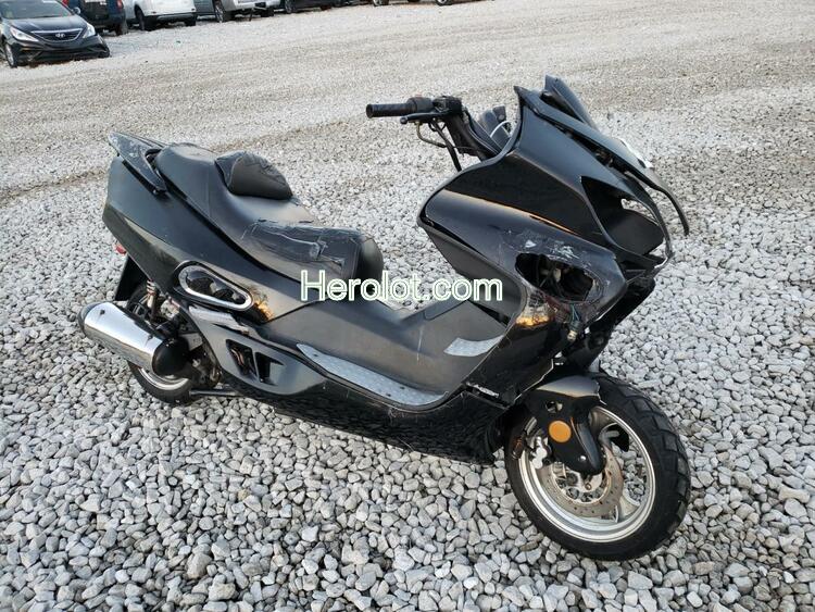 ZHEJ MOTORCYCLE 2011 black    67914652 L8YTDNPA4BM040763 L8YTDNPA4BM040763 photo #1